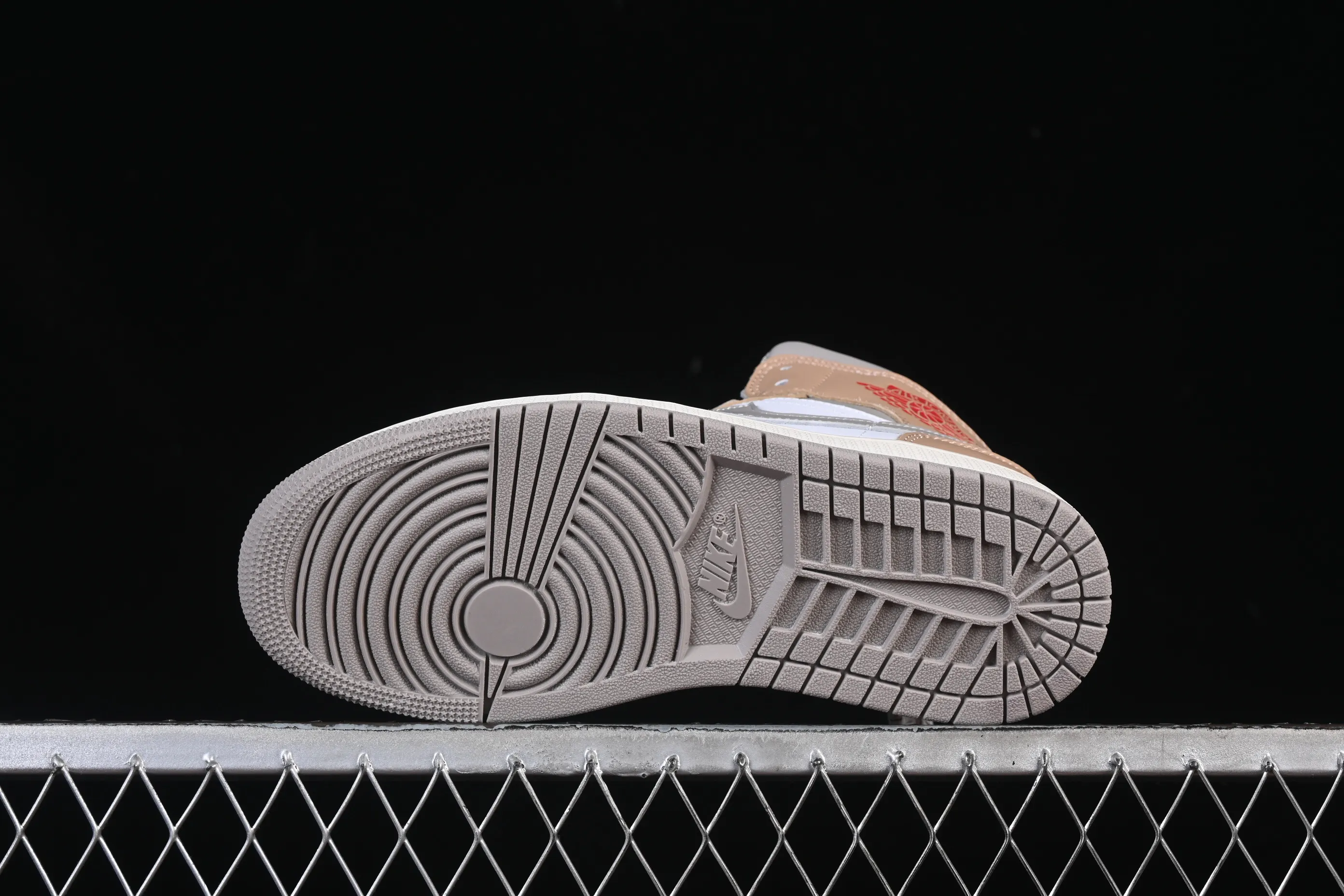 All categories Air Jordan Jordan series basketball shoes Air Jordan 1 Mid Air Jordan 1 Mid AJ1 Joe 1 white wheat Chinese culture and leisure sneakers DQ8426-200